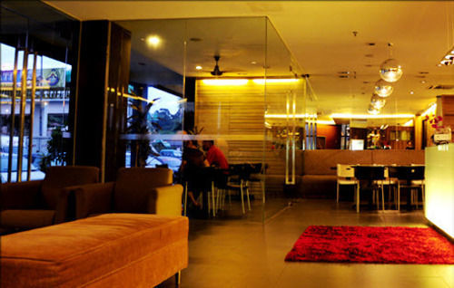 Extreme Boutique Hotel Kluang Exterior foto